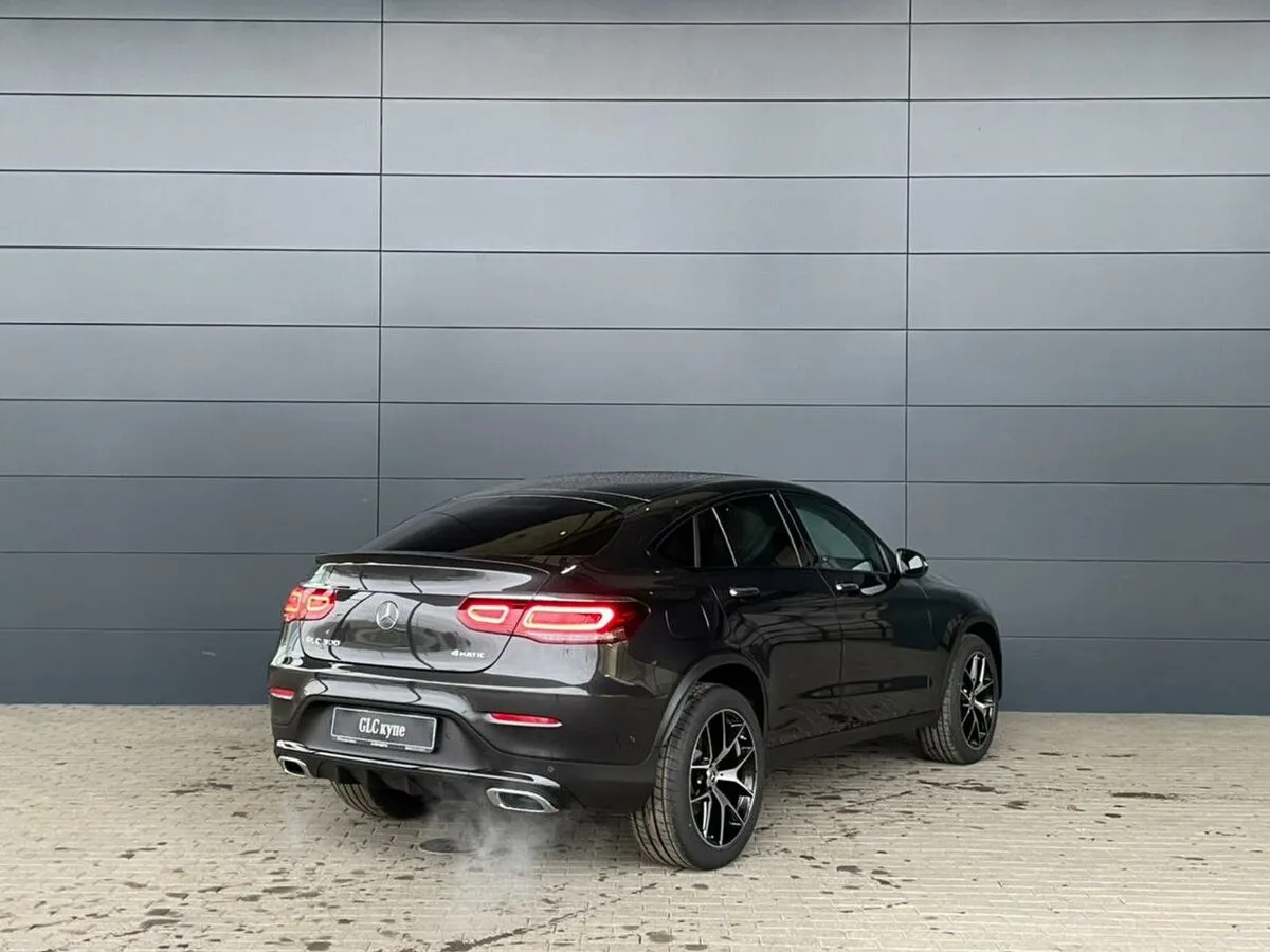 Check price and buy New Mercedes-Benz GLC Coupe 300 (C253) Restyling For Sale