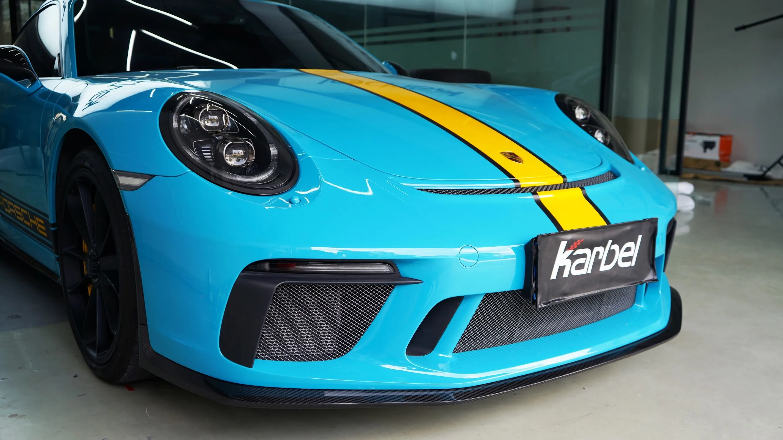 Check our price and buy a Karbel Carbon Fiber Body Kit set for Porsche 911 991.2 GT3