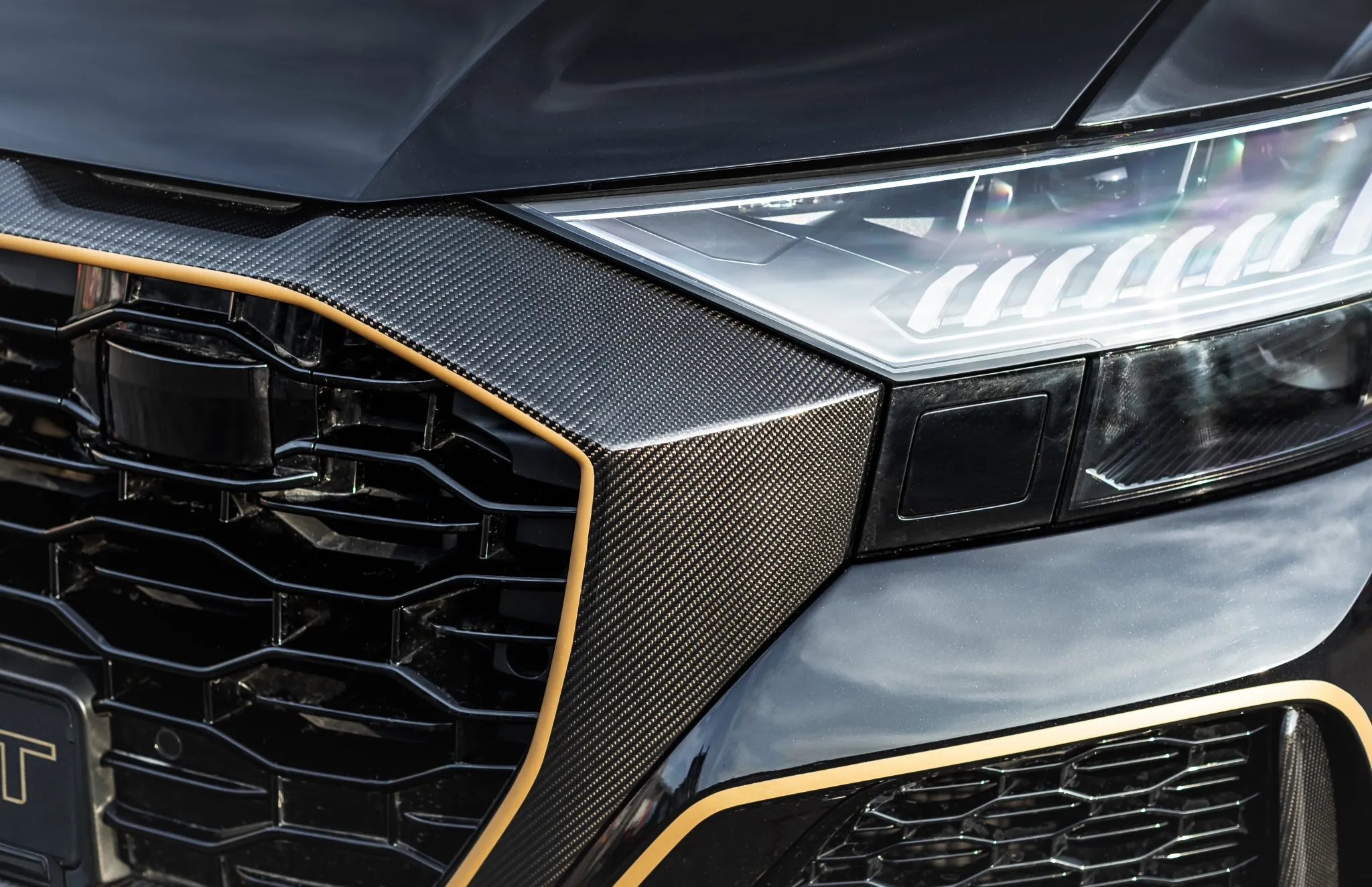 Check our price and buy Manhart body kit for Audi RS Q8