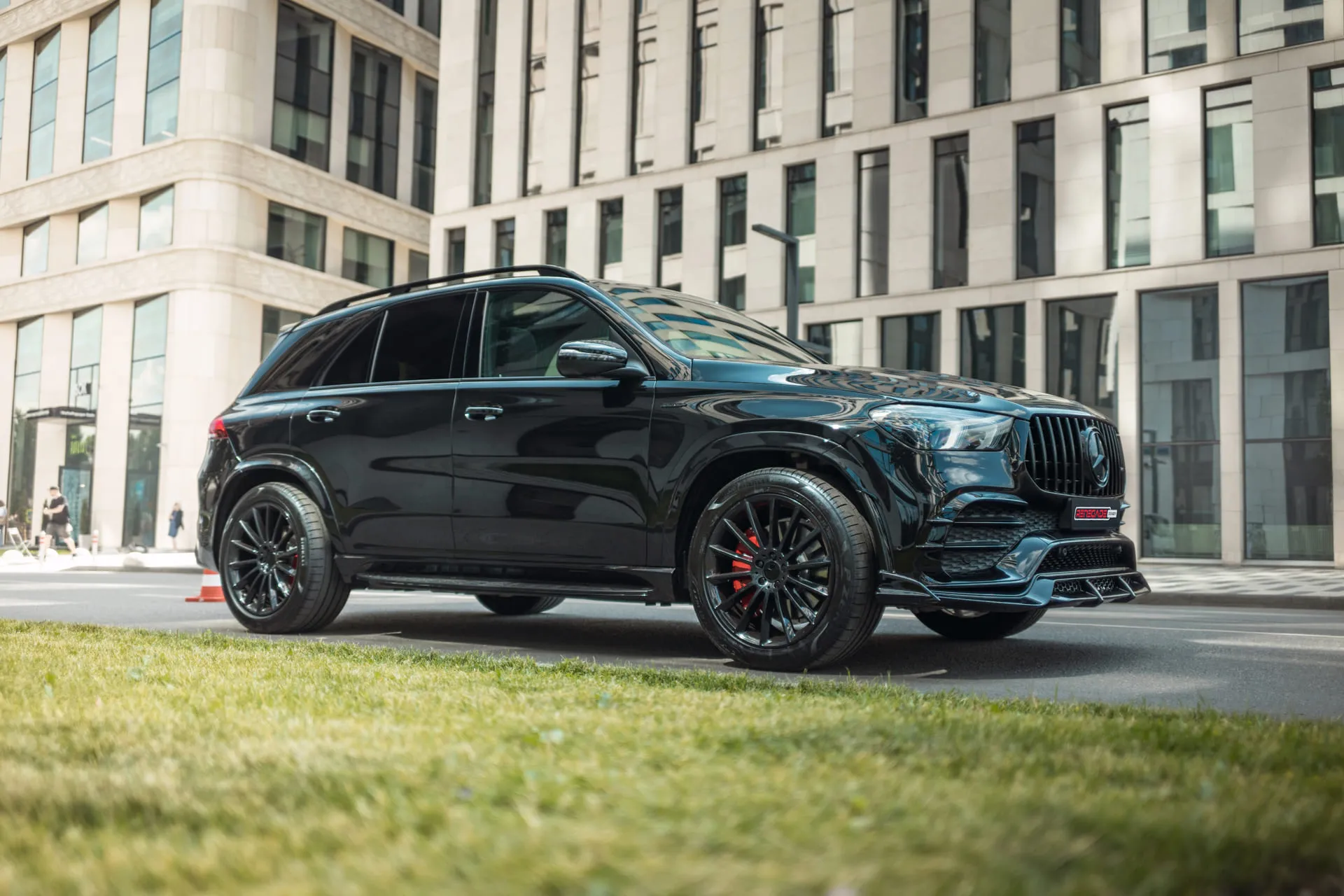 Check price and buy Renegade Design body kit for  Mercedes-Benz GLE V167