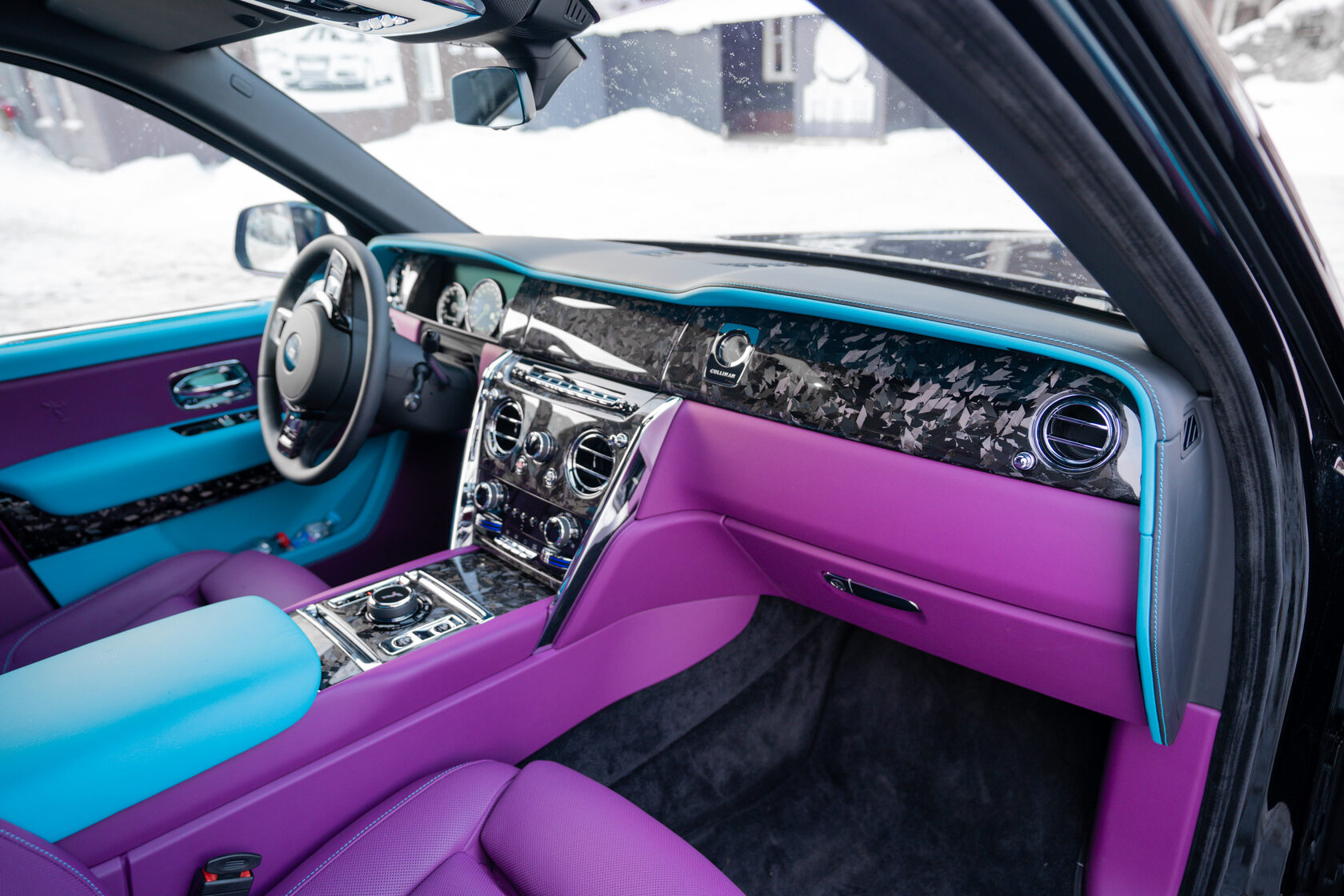 Interior panels Forged Carbon for Rolls- Royce Cullinan