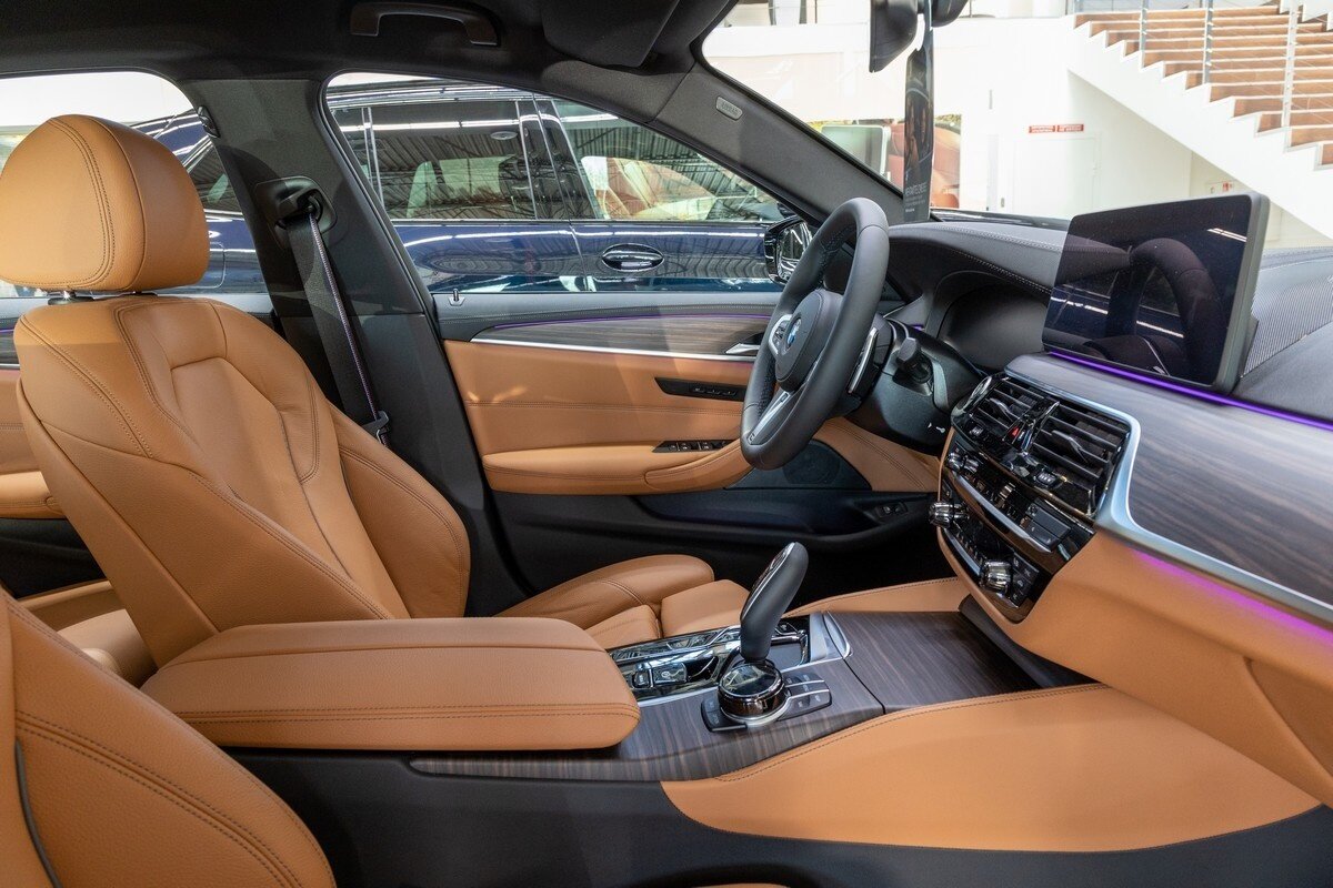 Check price and buy New BMW 5 Series 530d xDrive (G30/G31) Restyling For Sale