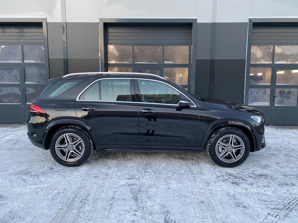 Check price and buy New Mercedes-Benz GLE 300 d (V167) For Sale