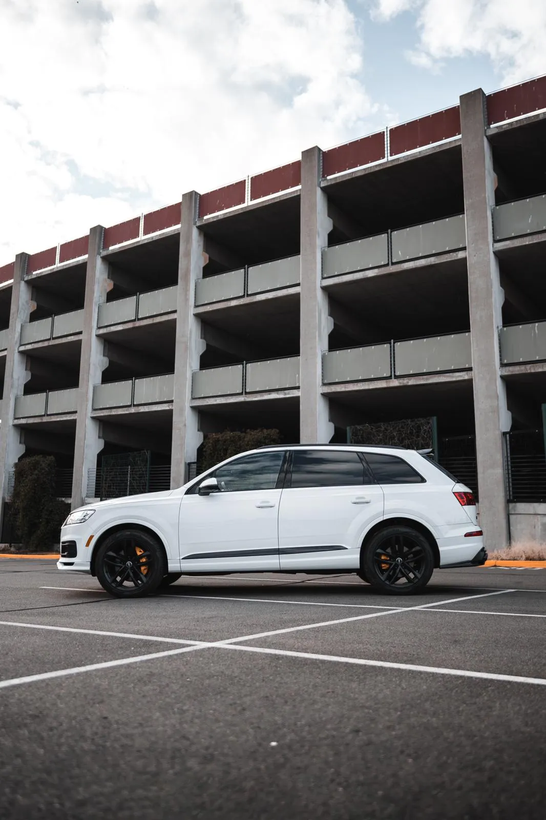 Check our price and buy Renegade Design body kit for  Audi Q7 4M Anubis