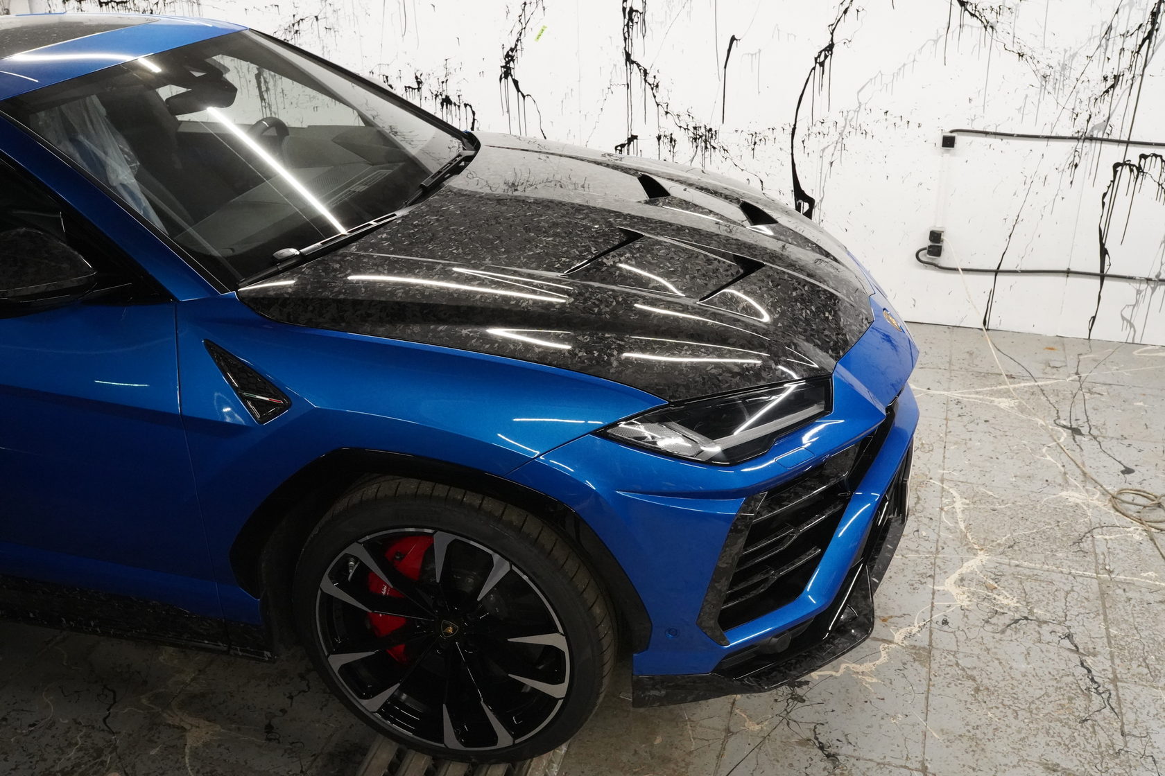 Hood Corsa Forged Carbon for Lamborghini Urus