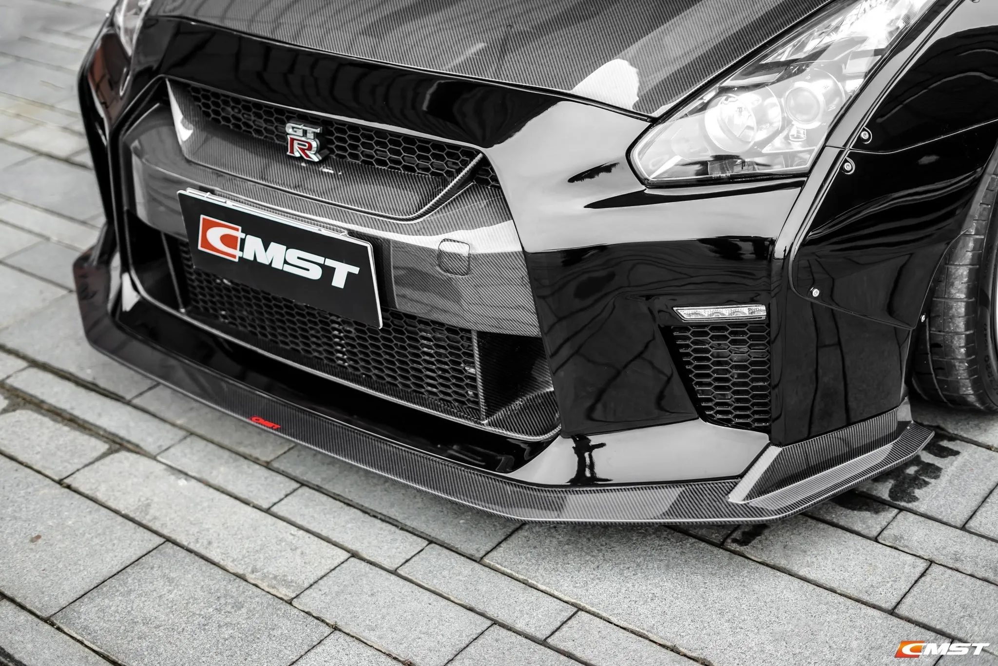 Check our price and buy CMST Carbon Fiber Body Kit set for Nissan GTR GT-R R35 !