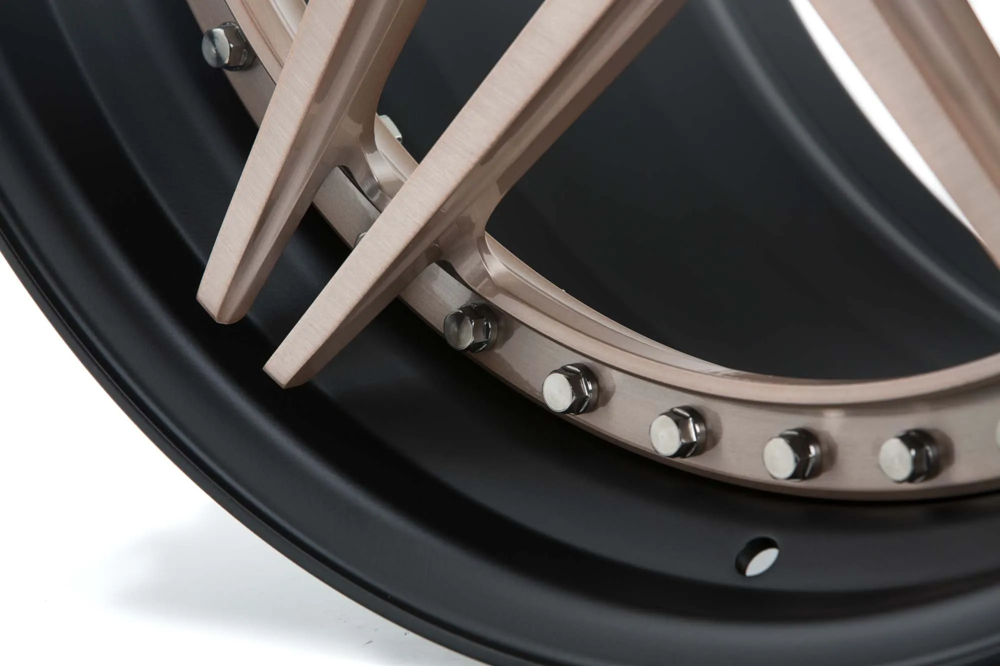 Vossen M X1 3 PIECE 3-piece forged wheel — close-up spoke detail