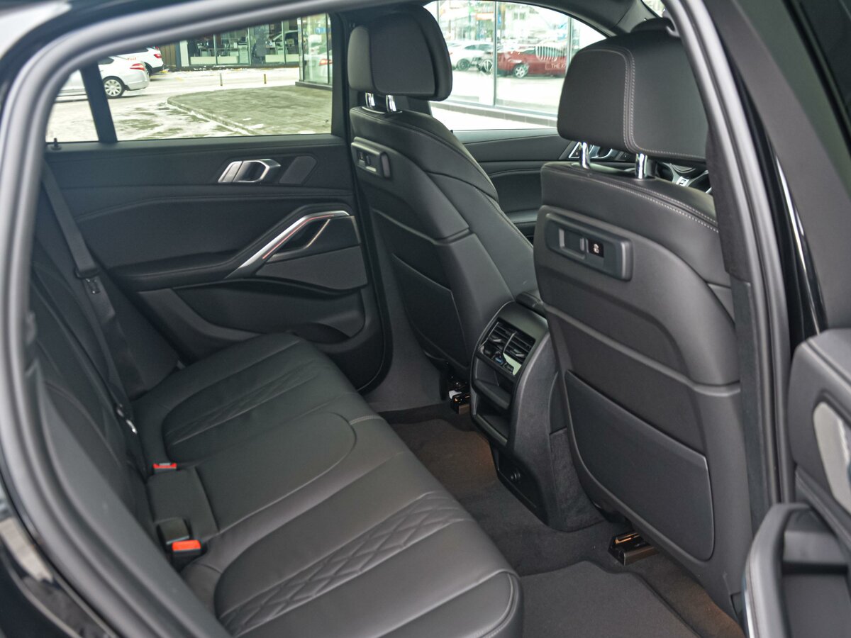 Check price and buy New BMW X6 30d (G06) For Sale