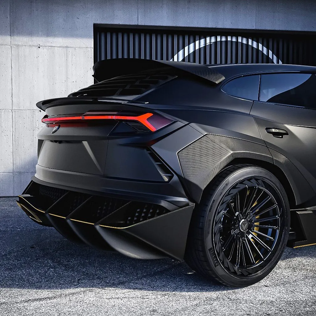 Check price and buy Venuum body kit for Lamborghini Urus