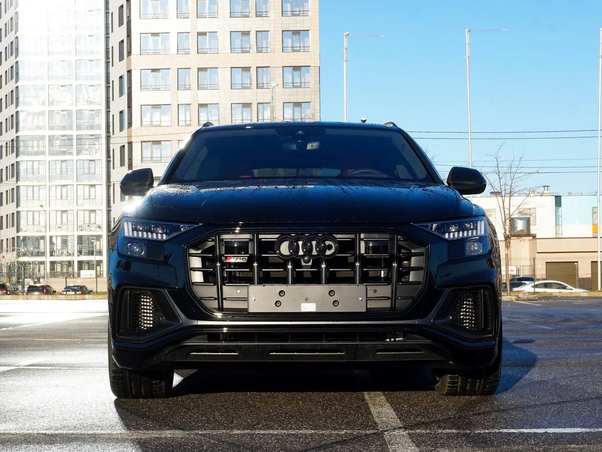 Buy New Audi SQ8 (4M)