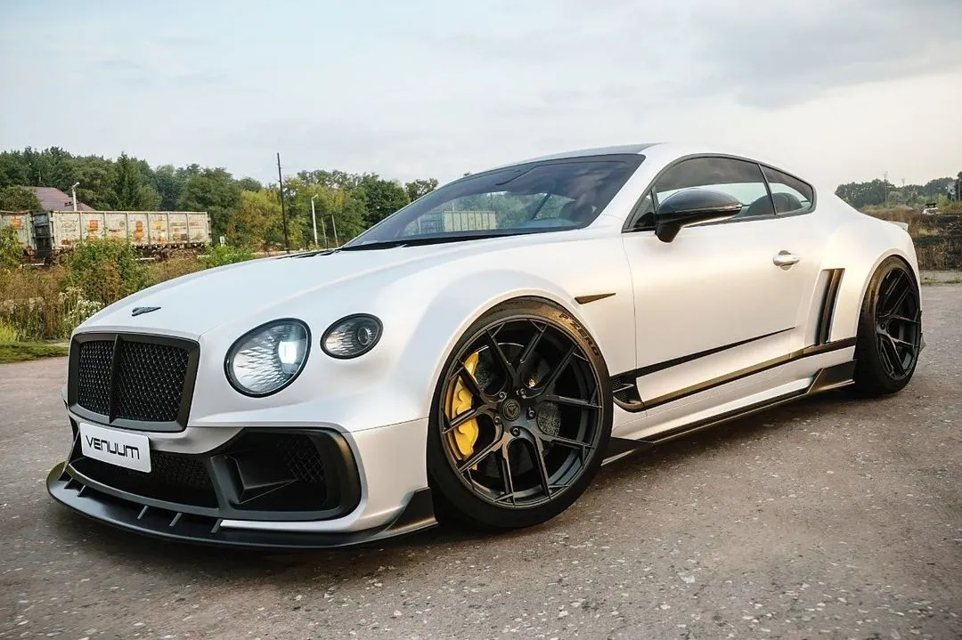 Check our price and buy Venuum body kit for Bentley Continental GT