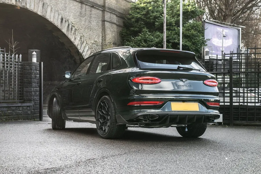 Check our price and buy Kahn Design body kit for Benyley Bentayga 2020