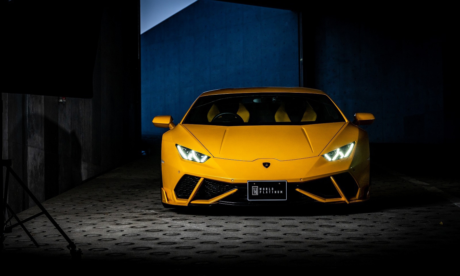 Check our price and buy Rowen body kit for Lamborghini Huracan