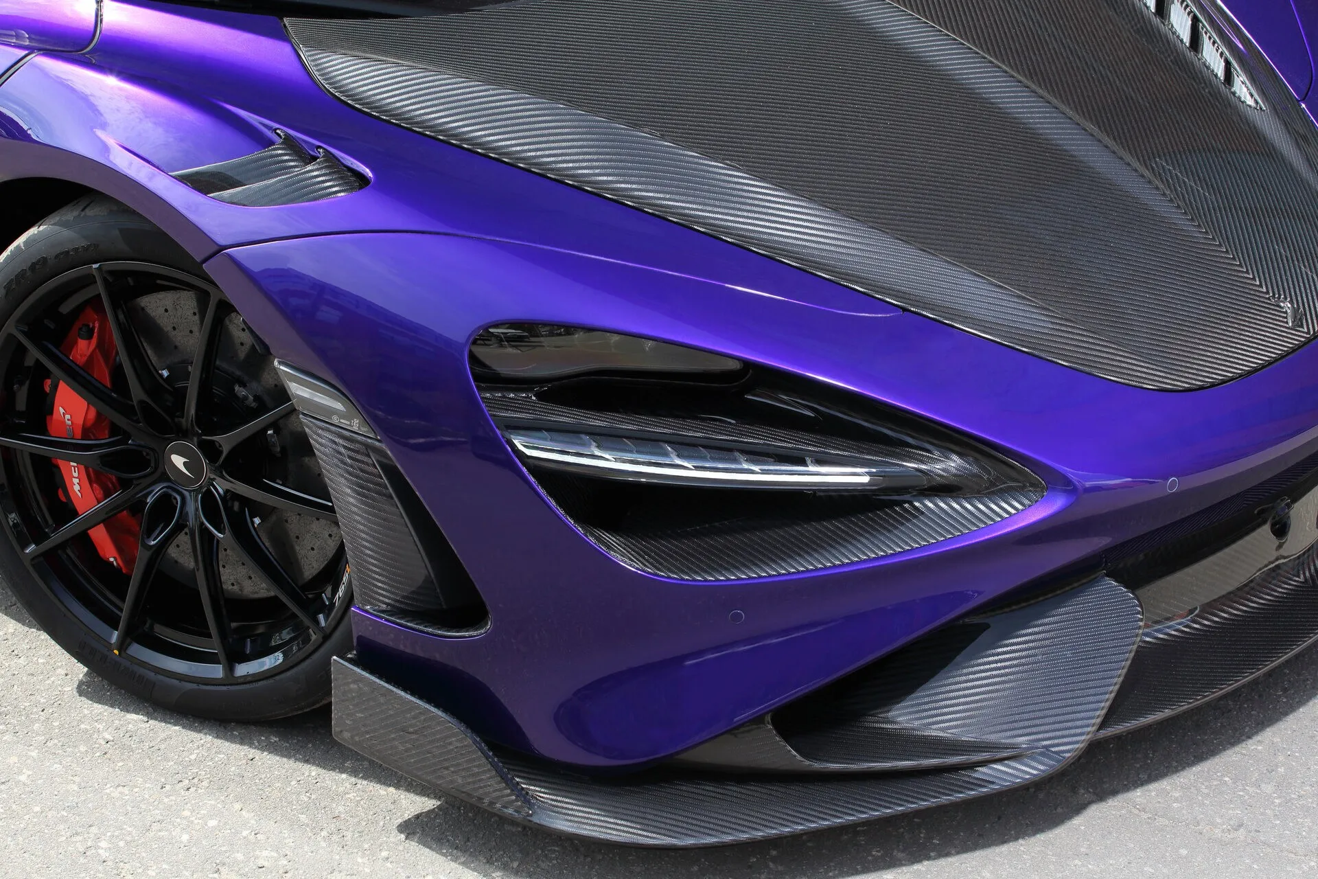 Check our price and buy Topcar Design body kit for McLaren 765 LT Coupe Carbon Edition!
