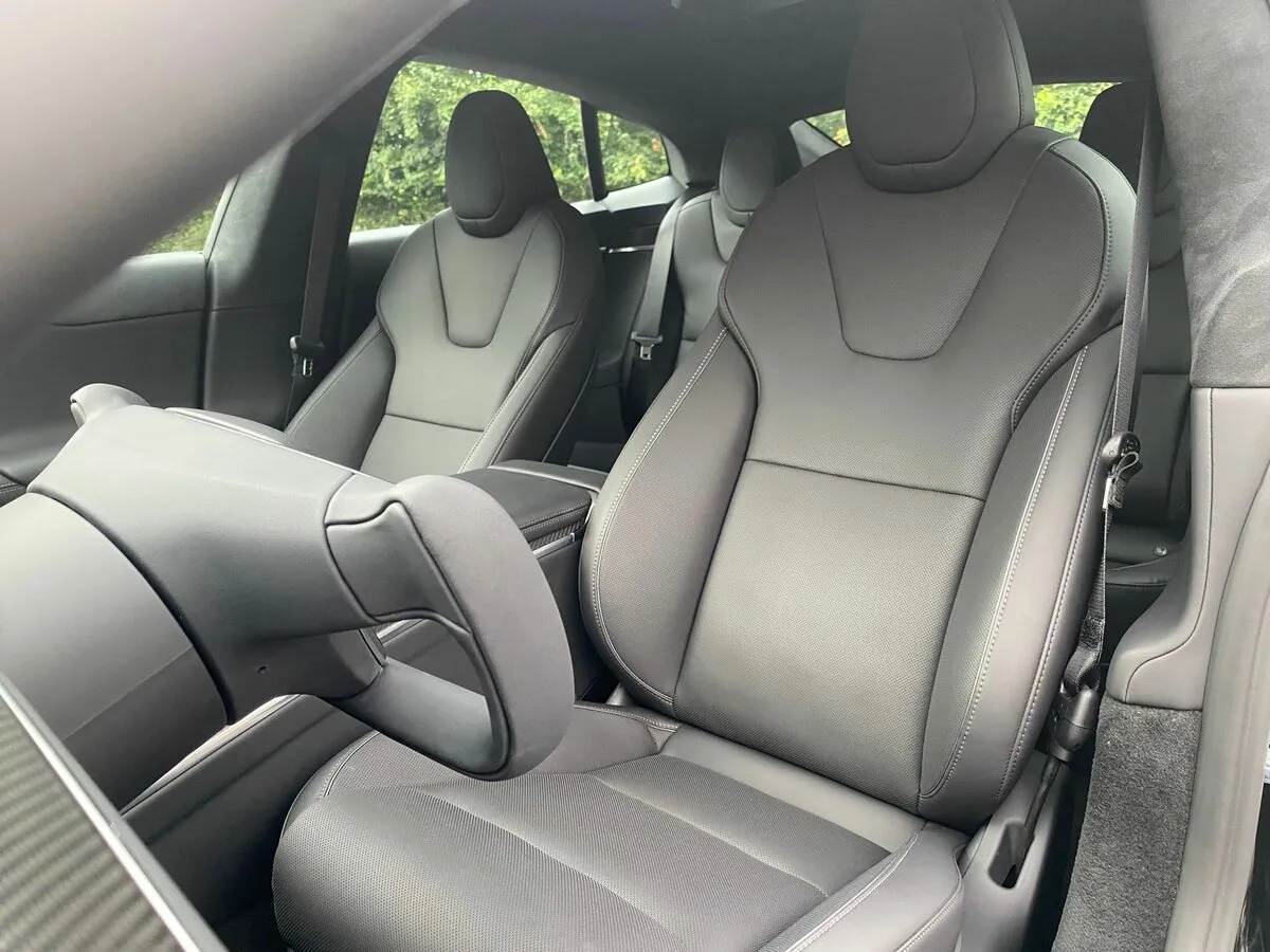Check price and buy New Tesla Model S Plaid Restyling 2 For Sale