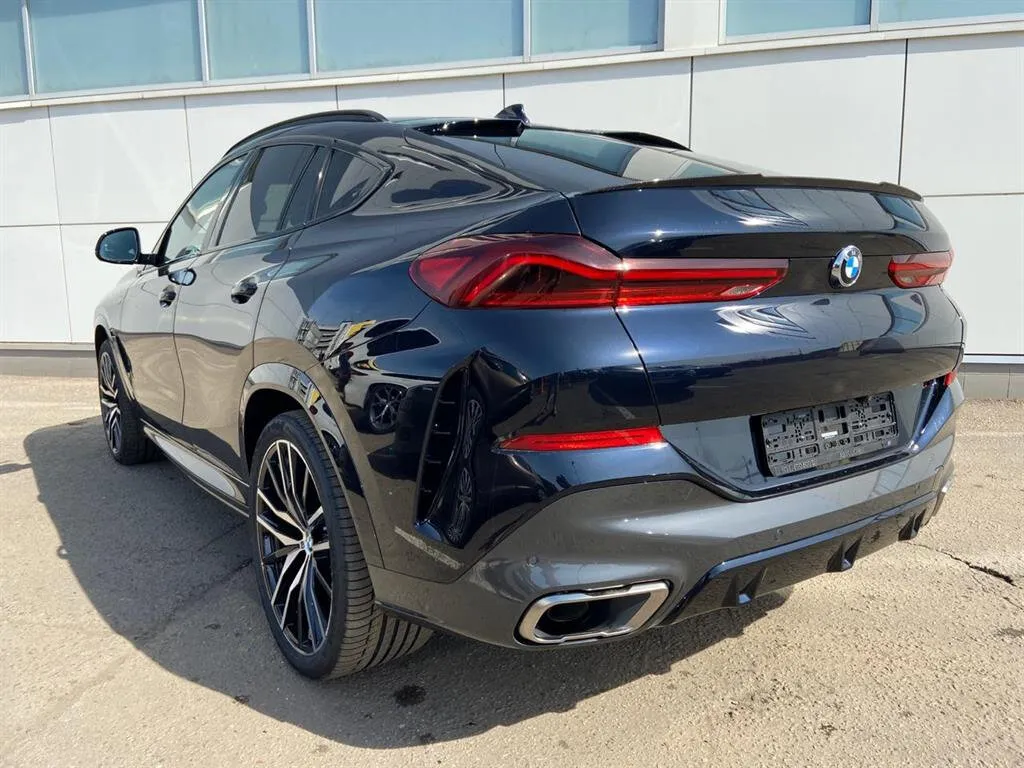 Buy New BMW X6 M50d (G06)