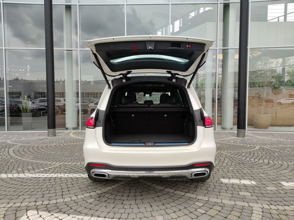 Check price and buy New Mercedes-Benz GLS 400 d (X167) For Sale