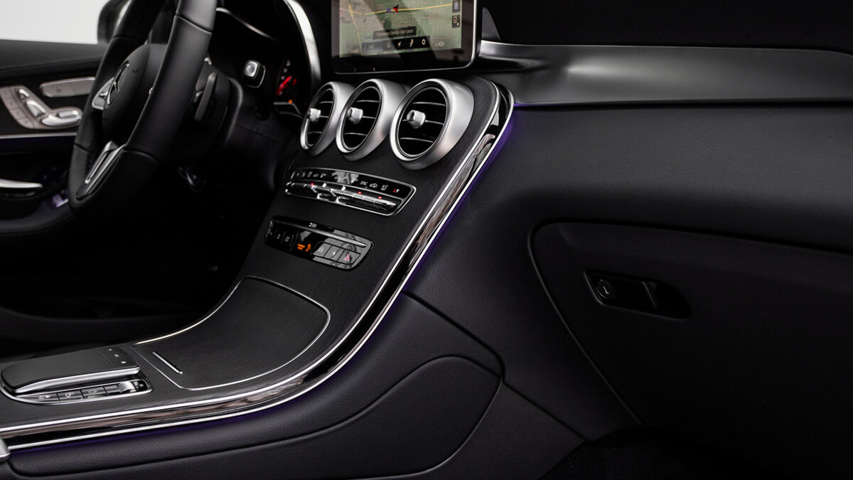 Check price and buy New Mercedes-Benz GLC Coupe 300 (C253) Restyling For Sale