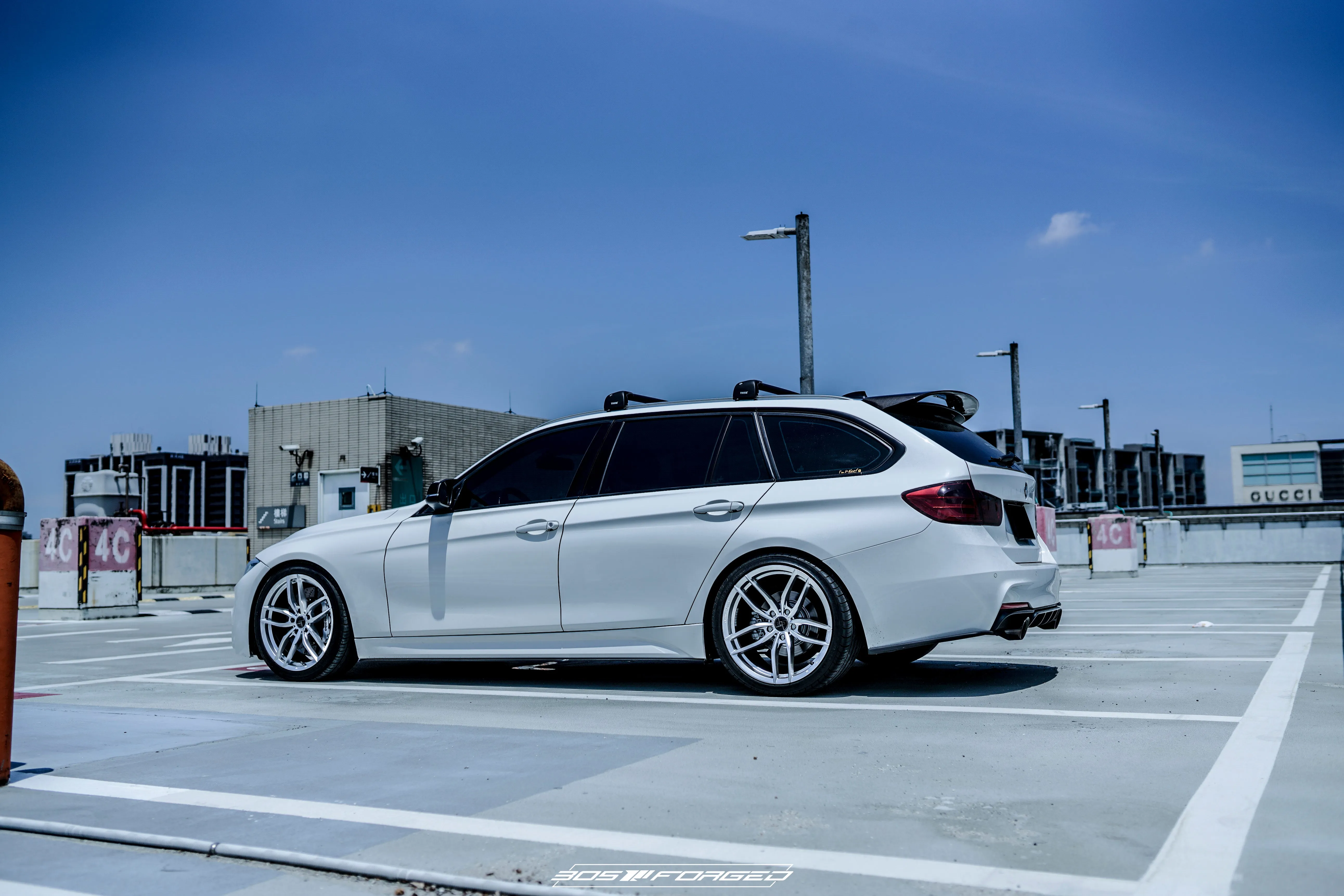 305 Forged FT105 Flow Technik Wheels — mounted on vehicle