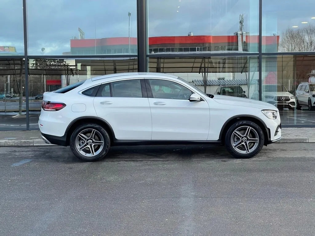 Check price and buy New Mercedes-Benz GLC Coupe 300 (C253) Restyling For Sale