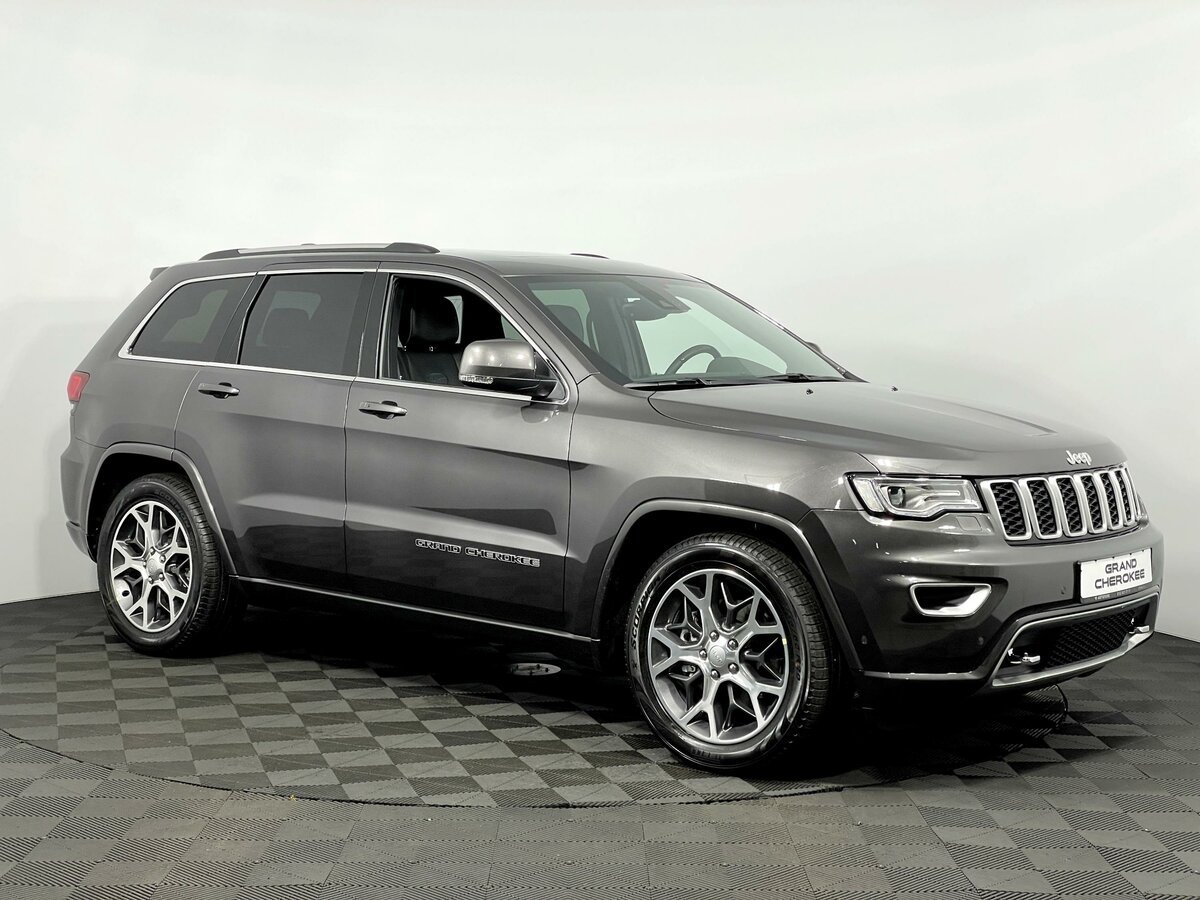 Check price and buy New Jeep Grand Cherokee (WK2) Restyling For Sale