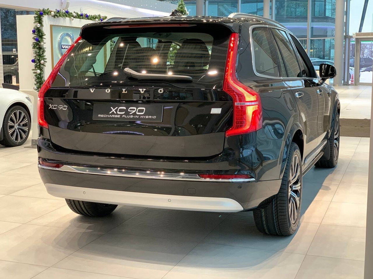 Check price and buy New Volvo XC90 Restyling For Sale