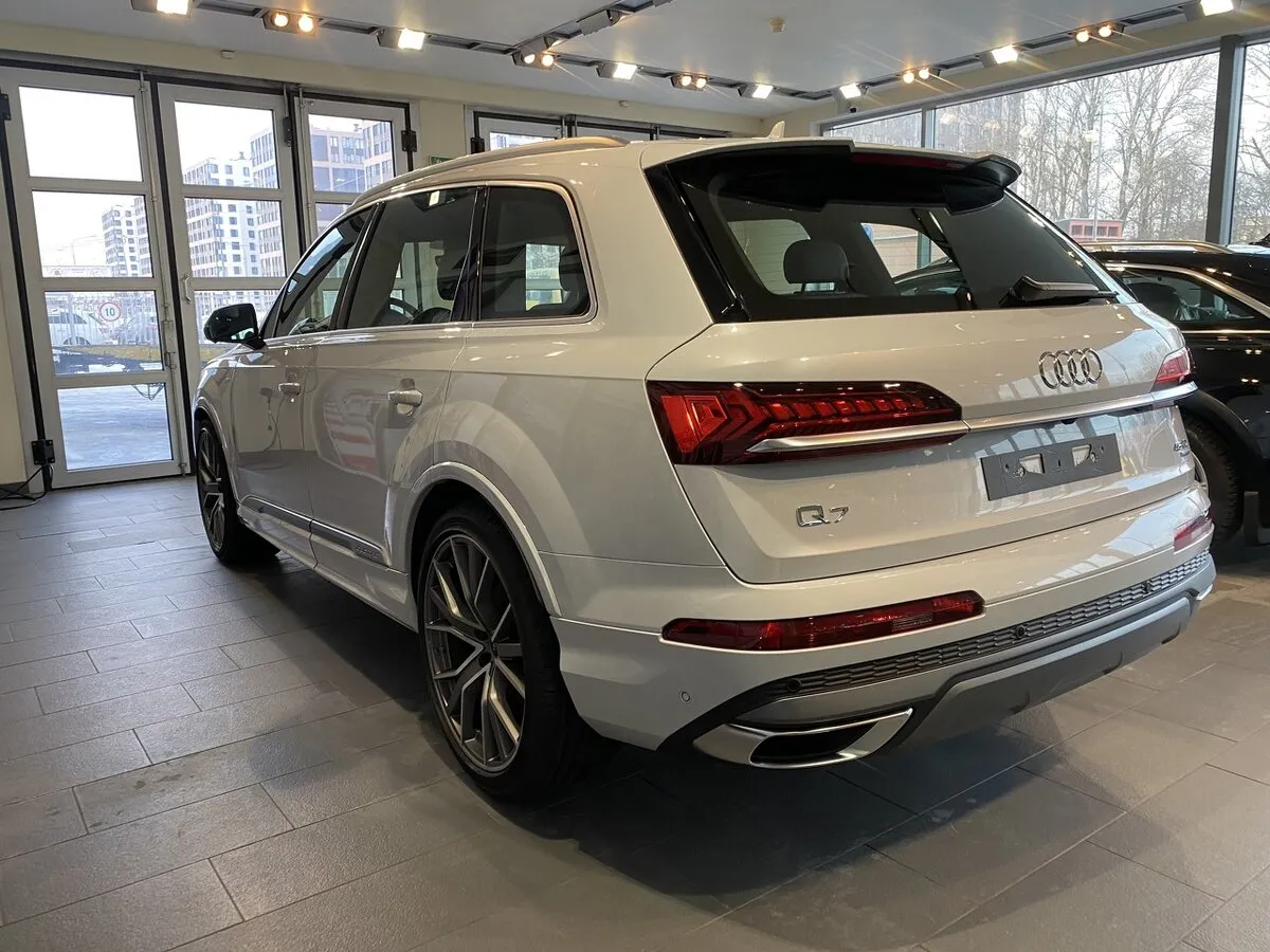 Check price and buy New Audi Q7 45 TDI (4M) Restyling For Sale