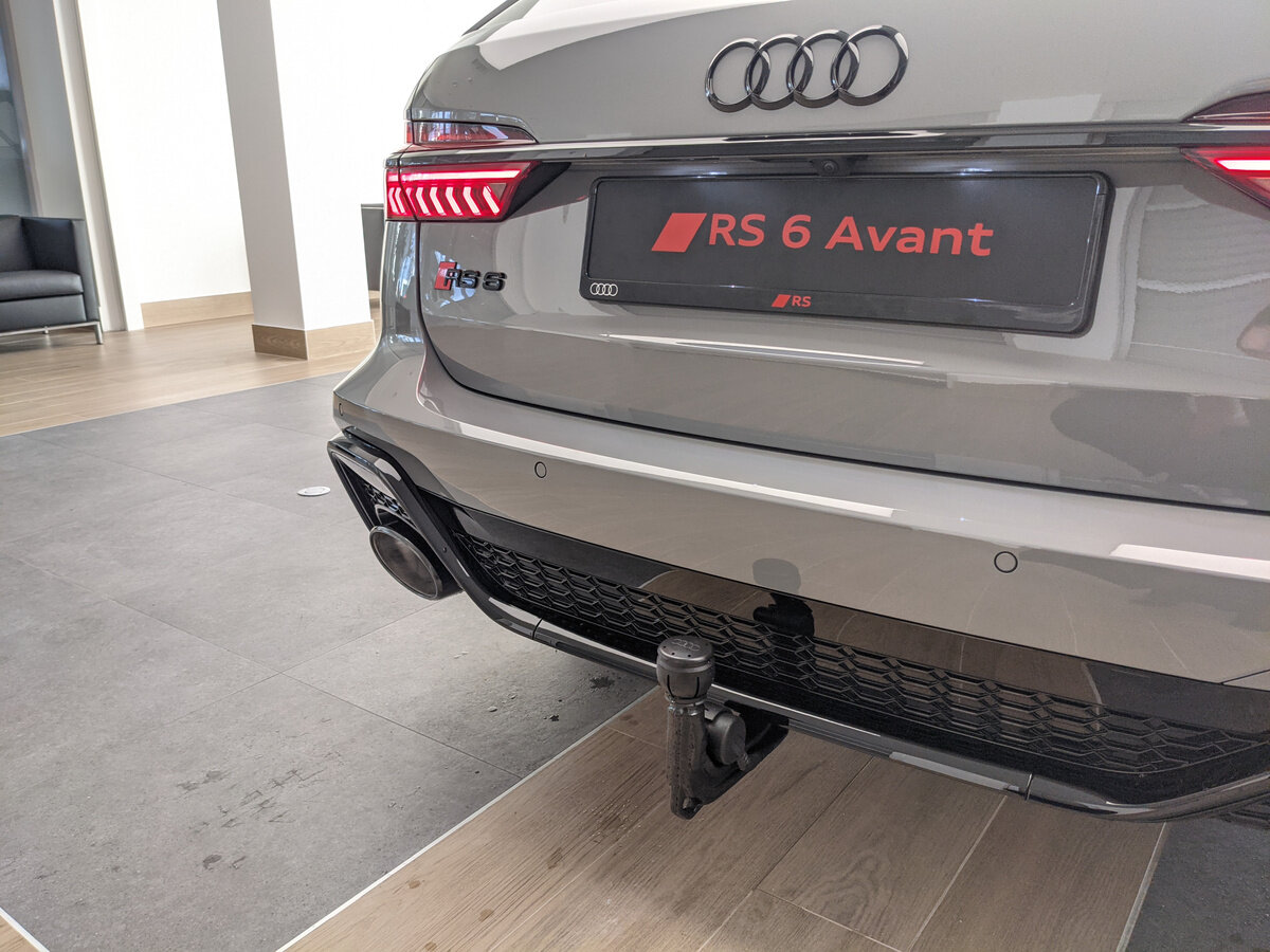 Buy New Audi RS 6 (C8)