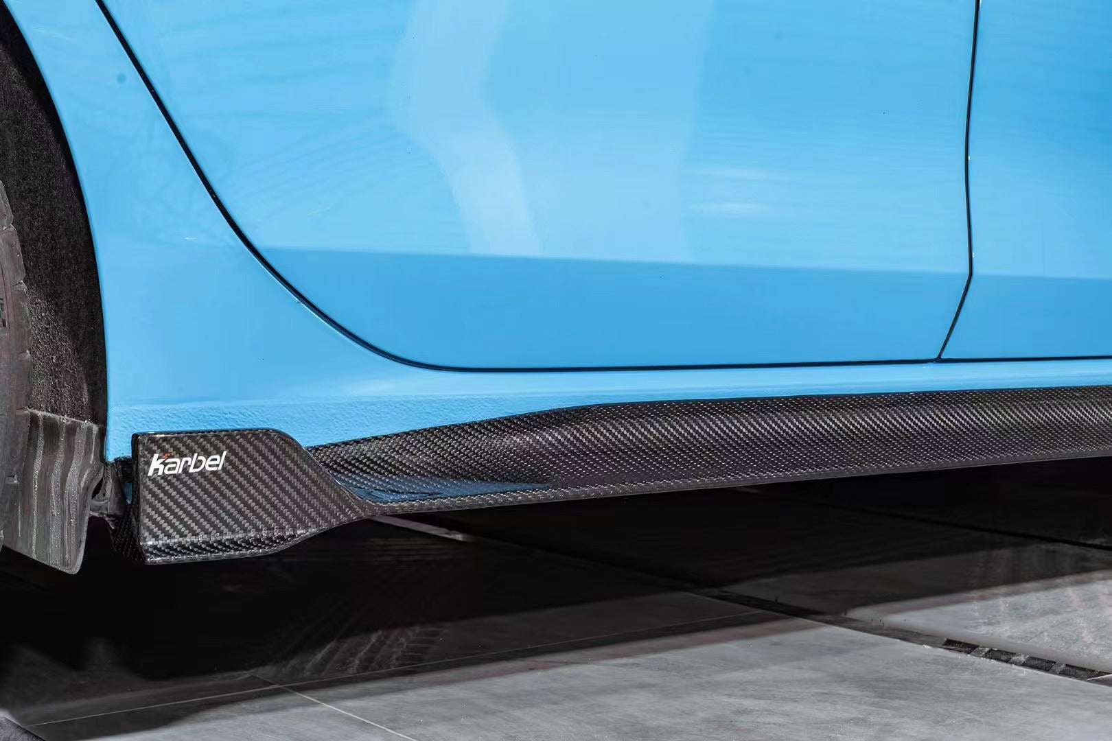 Check our price and buy a Karbel Carbon Fiber Body Kit set for Volkswagen Golf GTI MK 8