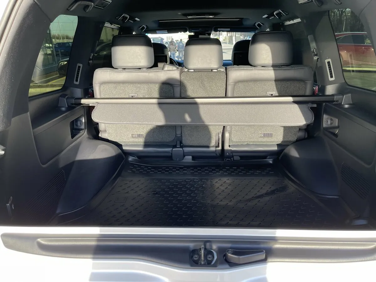 Check price and buy New Lexus LX 570 Restyling 2 For Sale