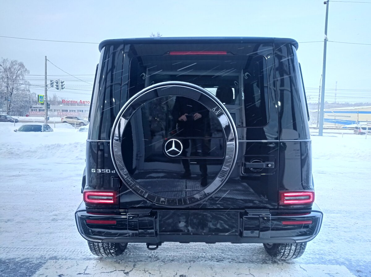 Check price and buy New Mercedes-Benz G-Class 350 d (W463) For Sale