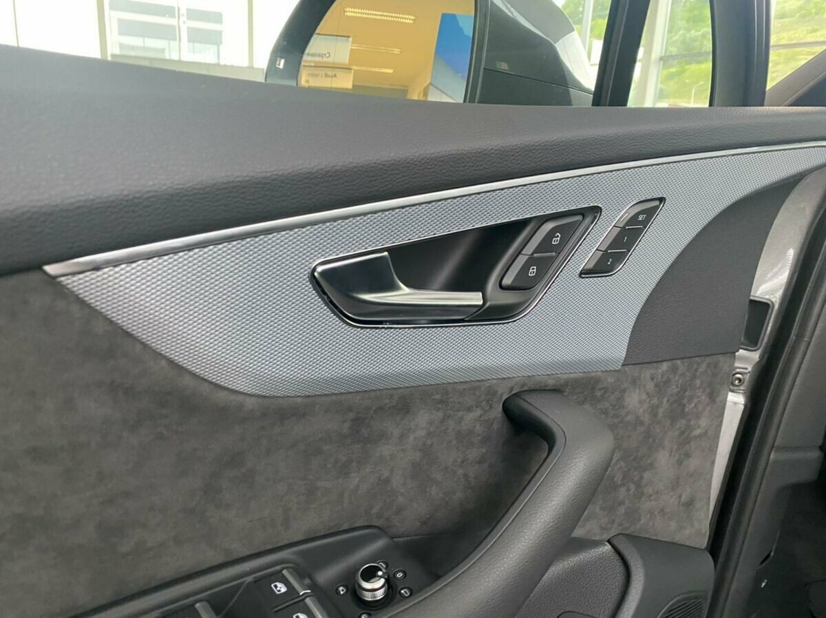 Check price and buy New Audi Q7 45 TDI (4M) Restyling For Sale