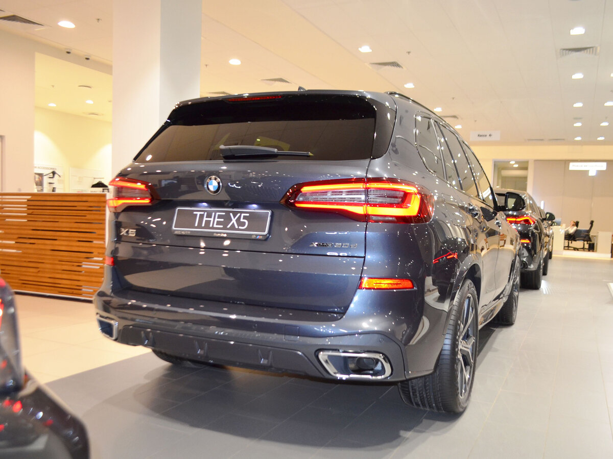 Check price and buy New BMW X5 30d (G05) For Sale