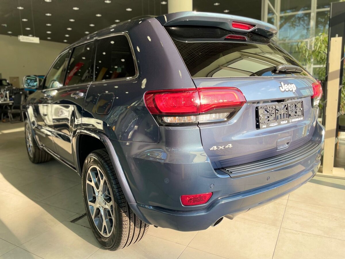 Check price and buy New Jeep Grand Cherokee (WK2) Restyling For Sale