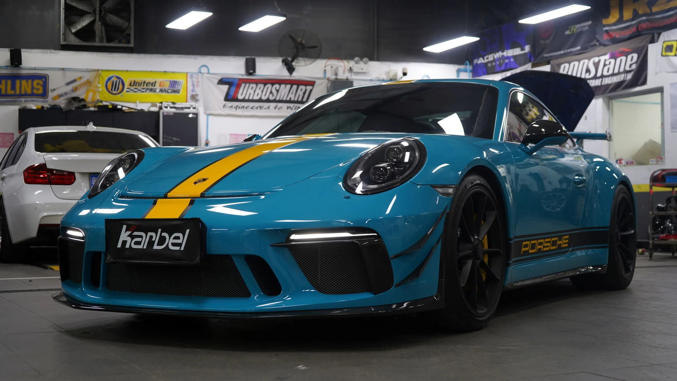 Check our price and buy a Karbel Carbon Fiber Body Kit set for Porsche 911 991.2 GT3