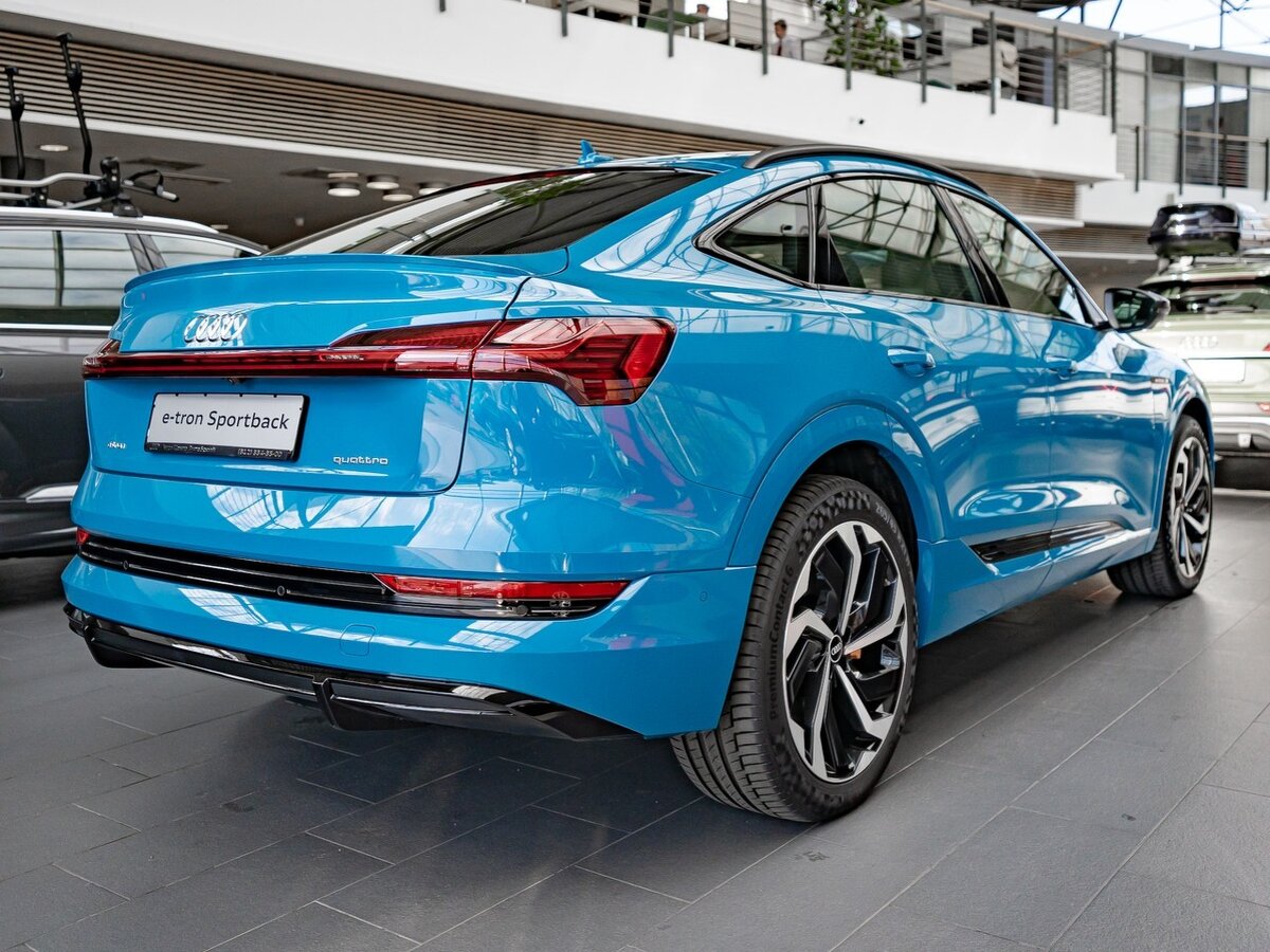 Buy New Audi e-tron Sportback 55