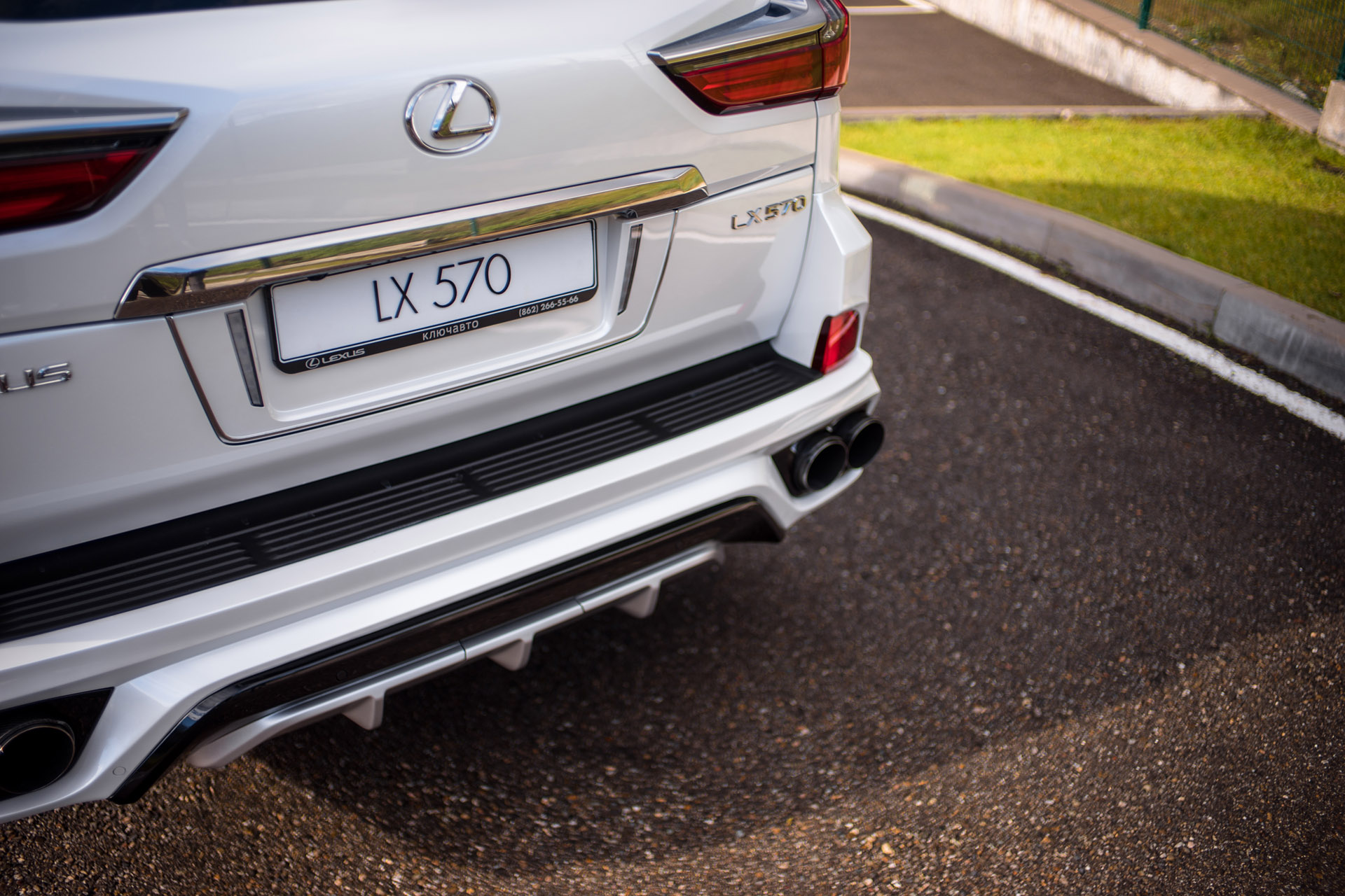 Rear bumper for Lexus LX 570/450d