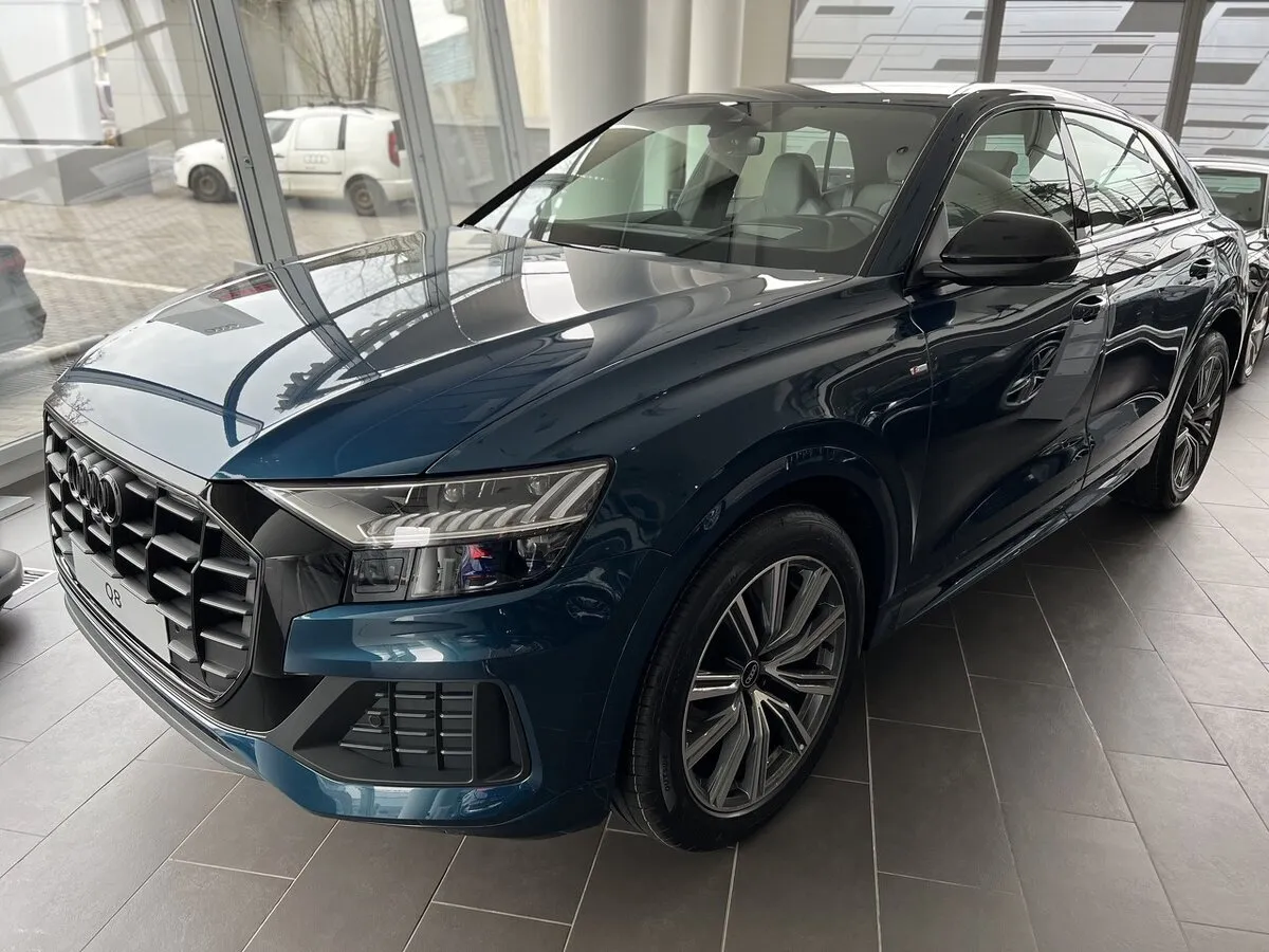 Buy New Audi Q8 45 TDI