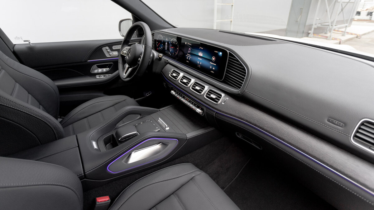 Check price and buy New Mercedes-Benz GLE 300 d (V167) For Sale