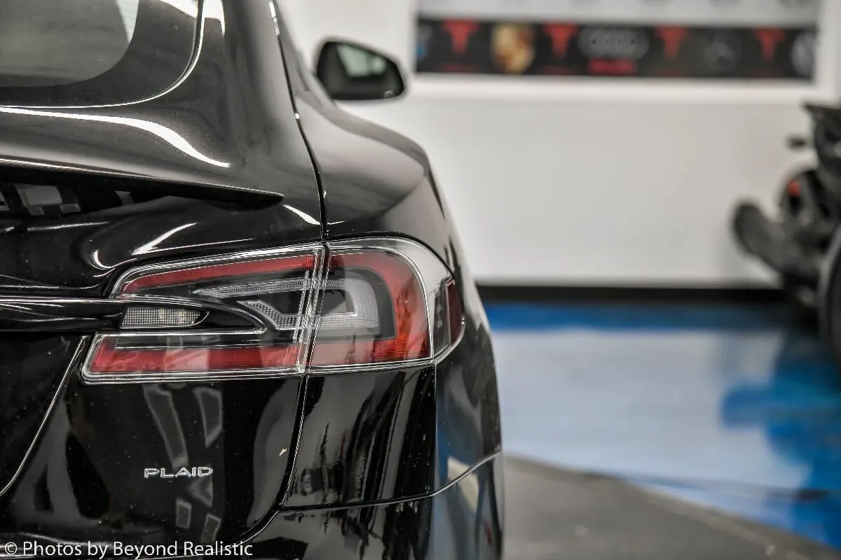 Check price and buy New Tesla Model S Plaid Restyling 2 For Sale