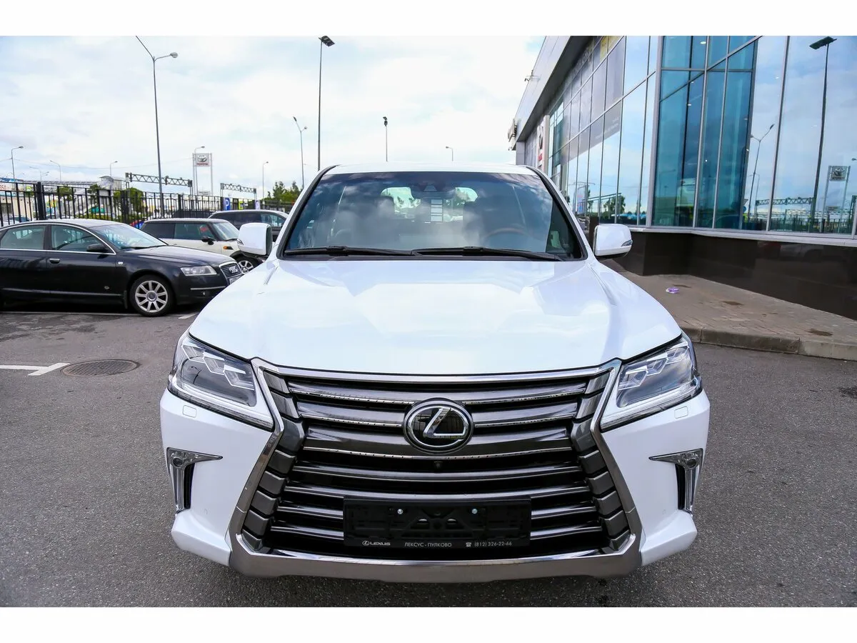 Check price and buy New Lexus LX 450d Restyling 2 For Sale