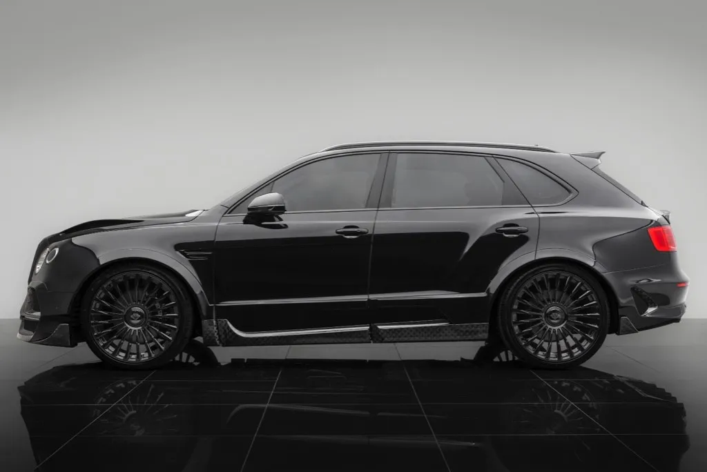 Check our price and buy Onyx body kit for Bentley Bentayga