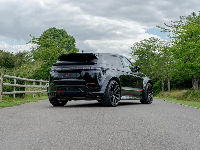 Check our price and buy Lumma CLR RE body kit for Land Rover Range Rover Evoque L551