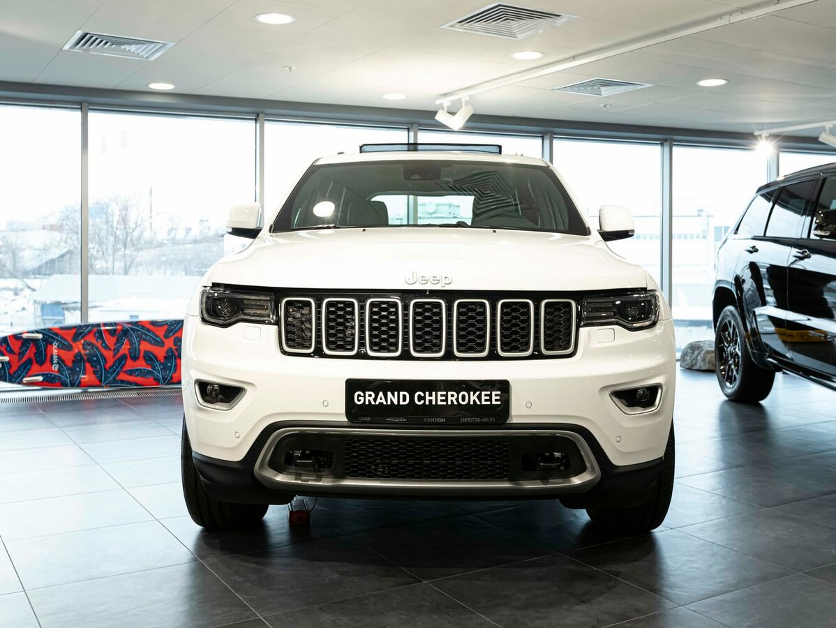 Check price and buy New Jeep Grand Cherokee (WK2) Restyling For Sale