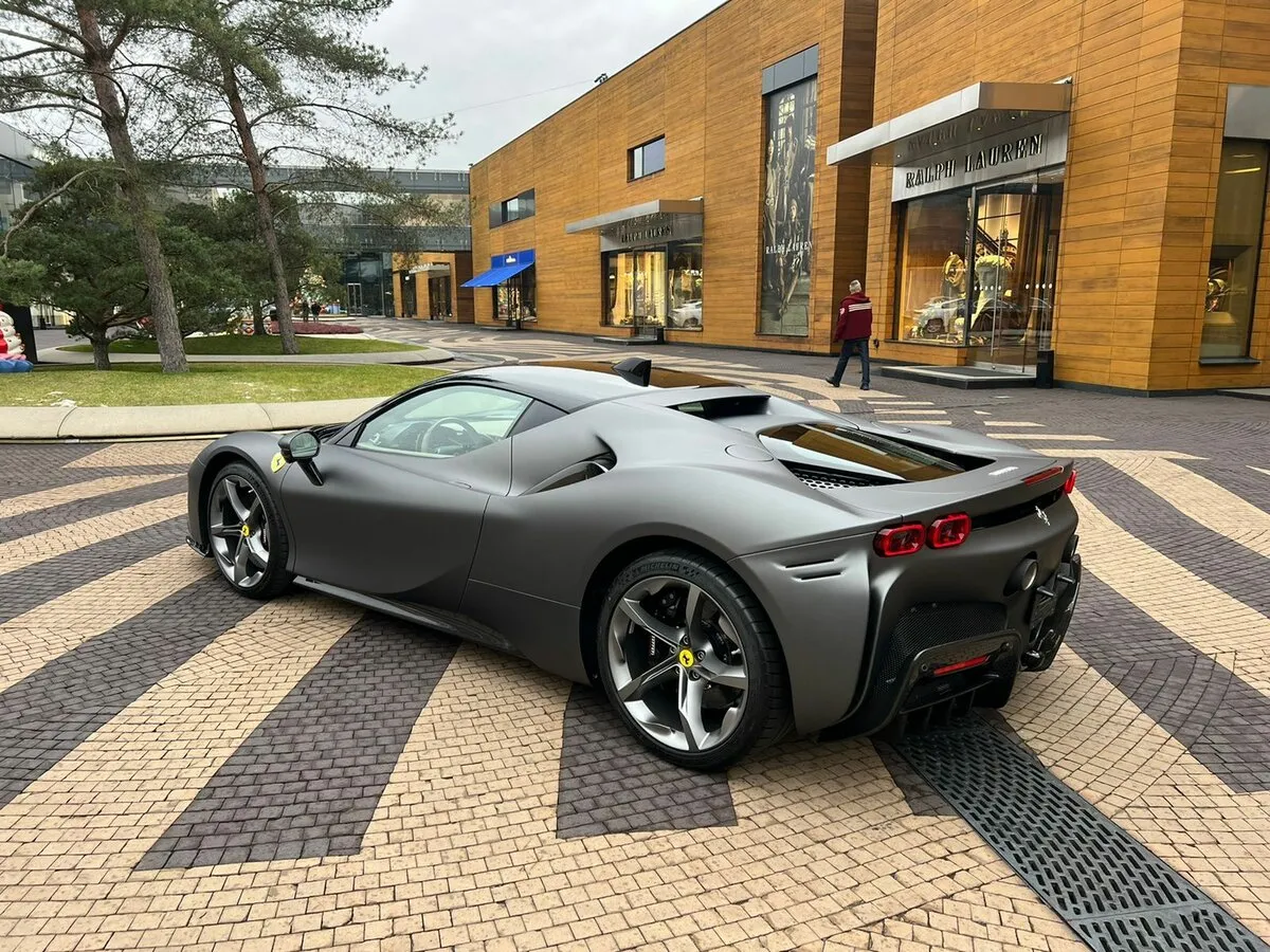 Buy New Ferrari SF90 Stradale