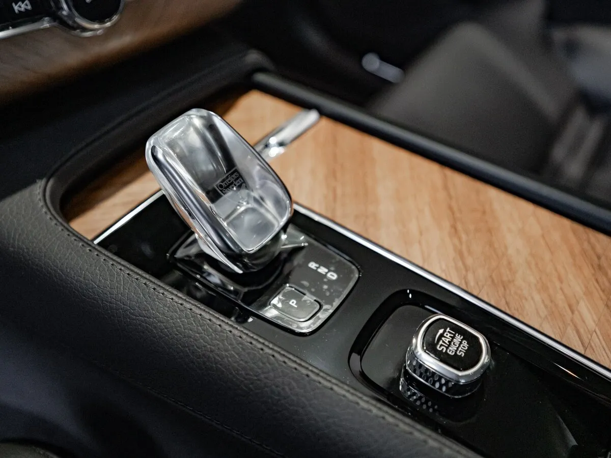 Check price and buy New Volvo XC90 Restyling For Sale