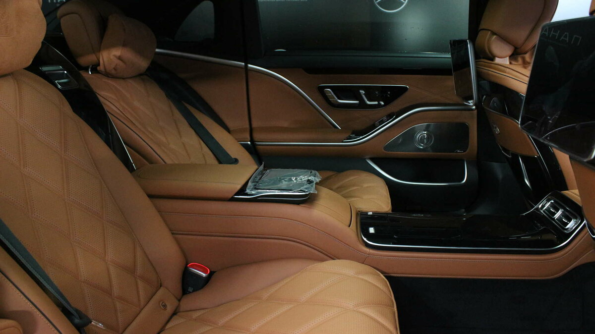 Check price and buy New Mercedes-Benz Maybach S-Class 580 (Z223) For Sale