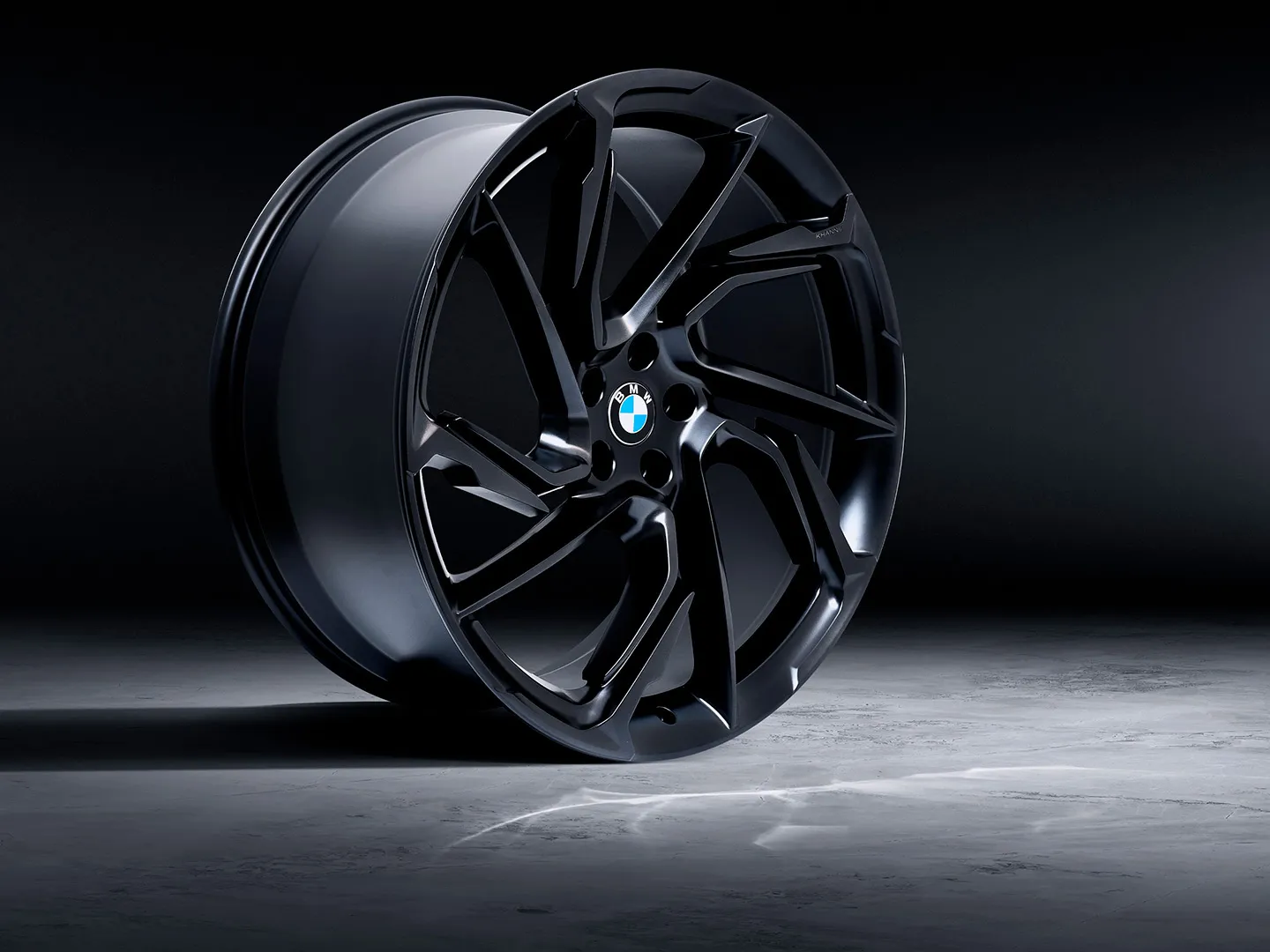 Khann KW B1 Black — mounted on BMW X7