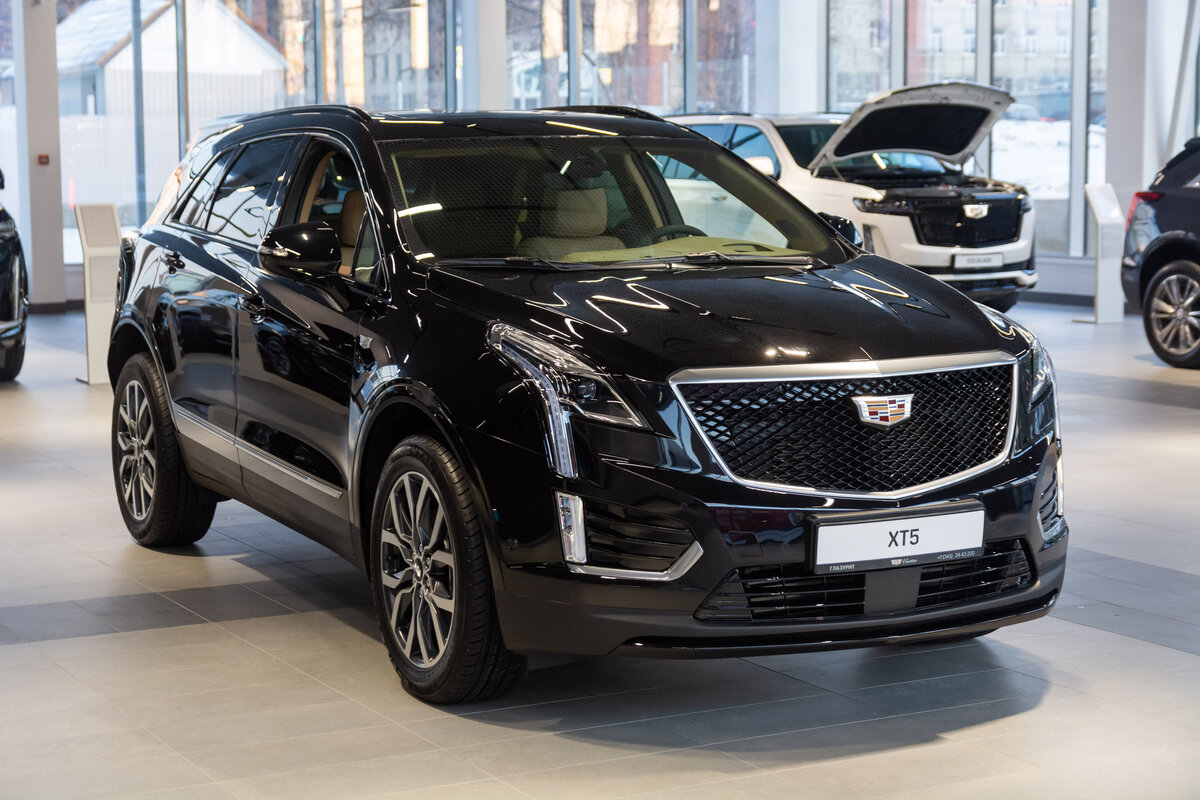 Check price and buy New Cadillac XT5 Restyling For Sale