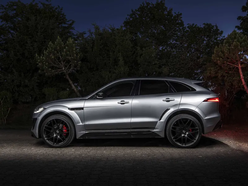 Check our price and buy Lumma CLR F body kit for Jaguar F-Pace SVR